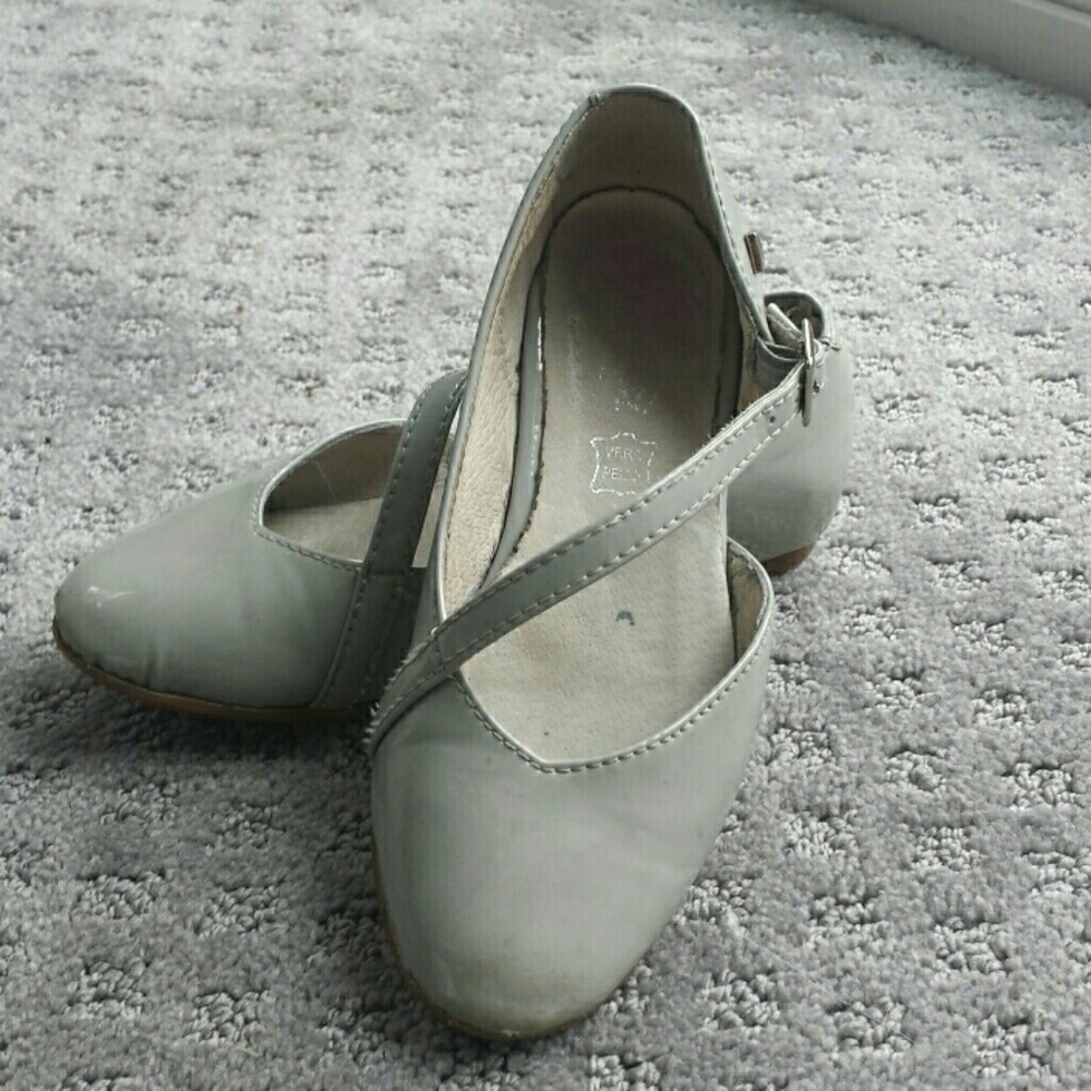 Venettini dress shoes 28 girls